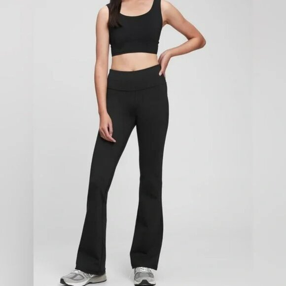 GapFit Sky High Rise Power Flare Leggings - Size XL - Picture 14 of 14